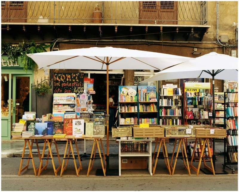 青葉文庫書店